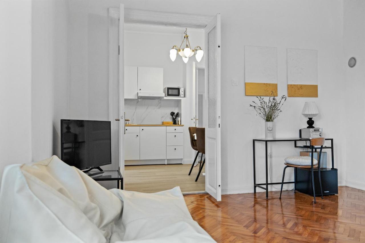 White Imperial Apartment Pula Exterior foto